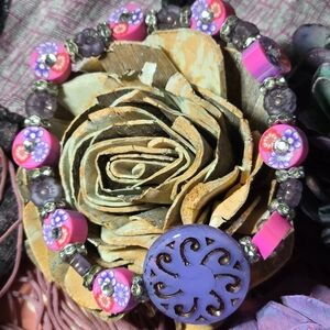 Floral Pink and Lavender Bead Stretch Bracelet